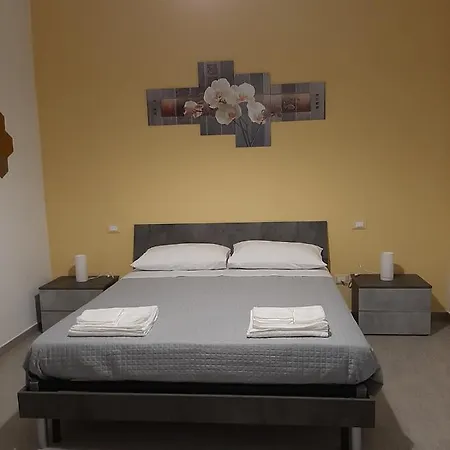 לינה וארוחת בוקר La Casa Di Paolo 3*
