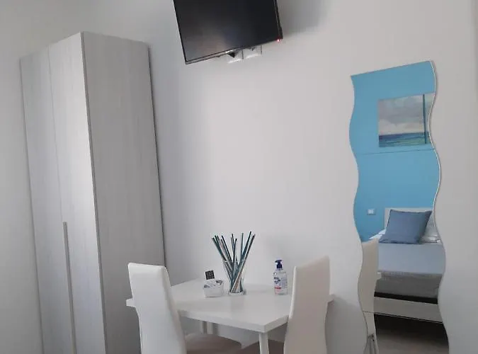 לינה וארוחת בוקר La Casa Di Paolo 3*